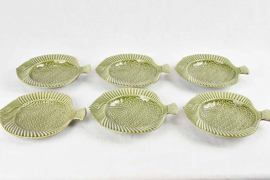 6 green fish shaped bowls 10¼"