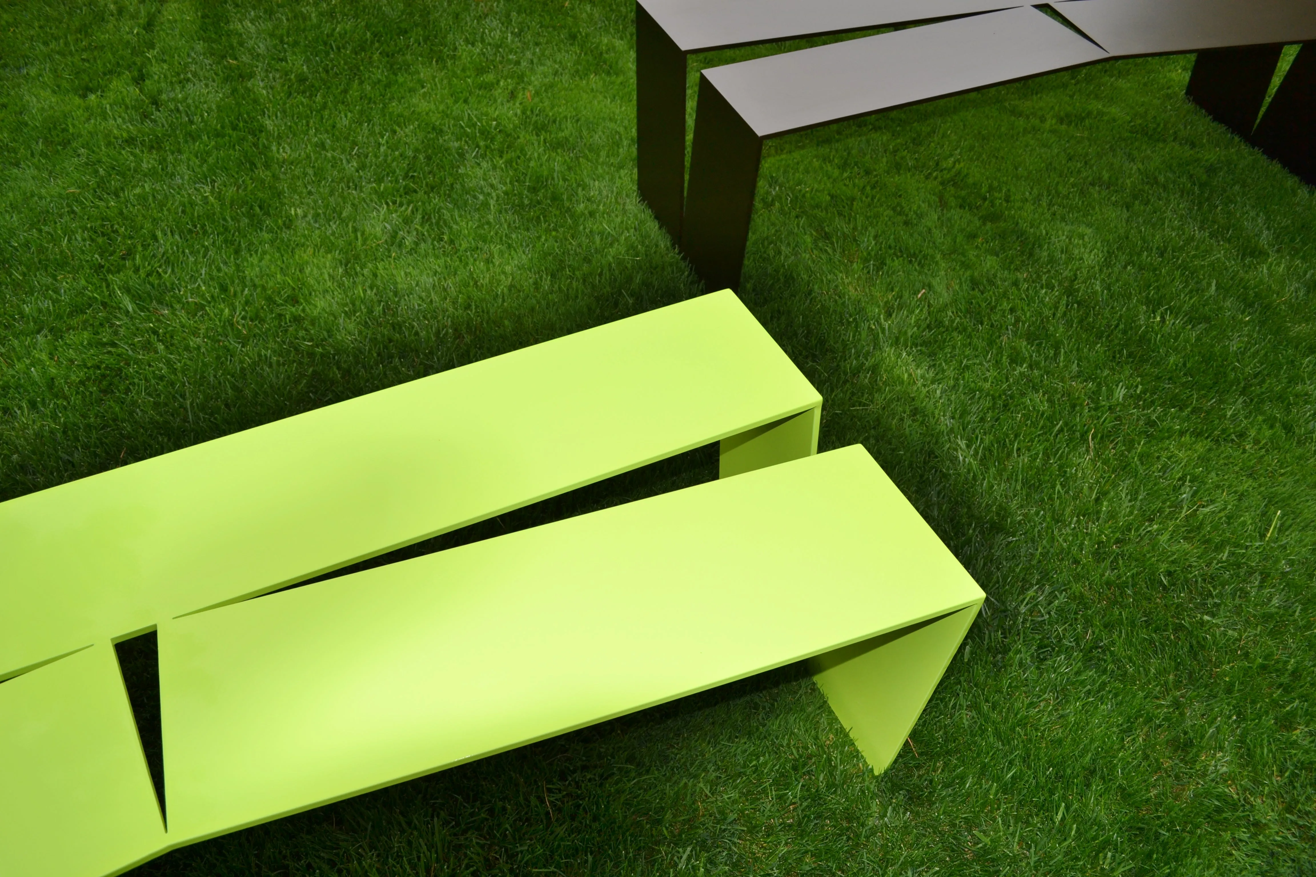Divide Bench