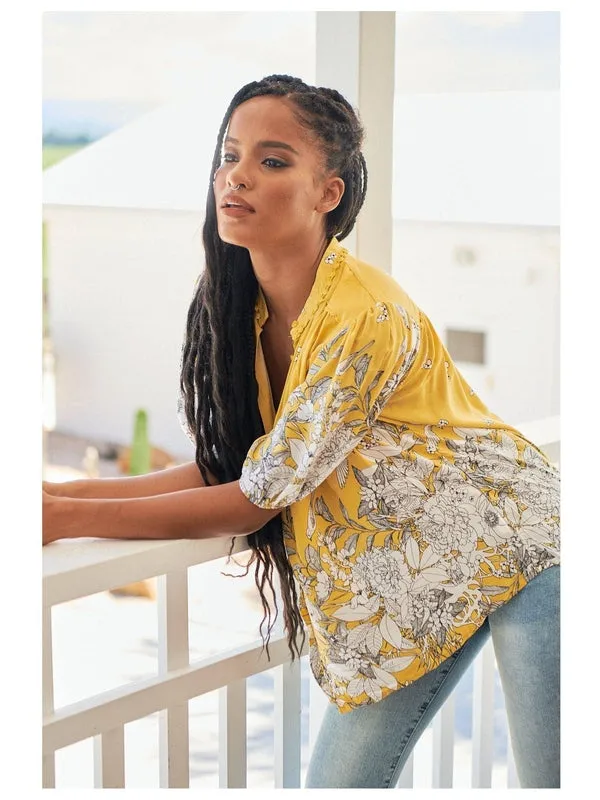 JAASE Womens Calla Lily Print Sierra Short Sleeve Blouse - Yellow