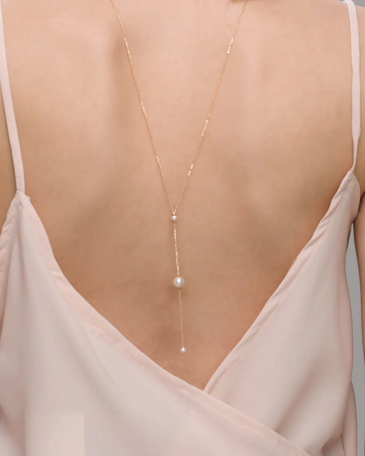 Pearl III Back Necklace