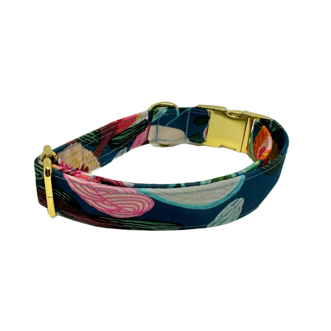 The 'Blue Bush Flora' Dog Collar