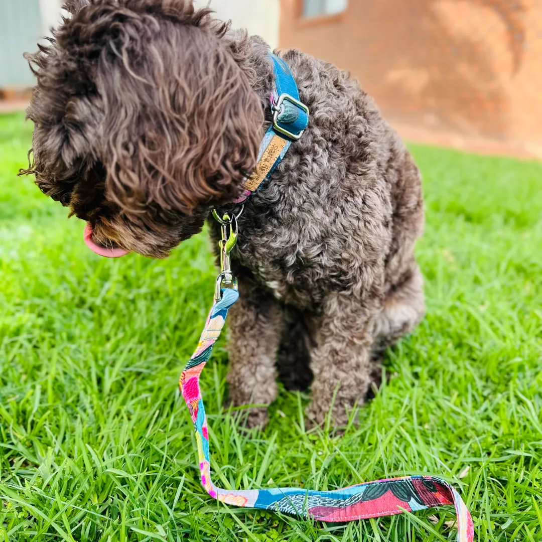 The 'Blue Bush Flora' Dog Collar